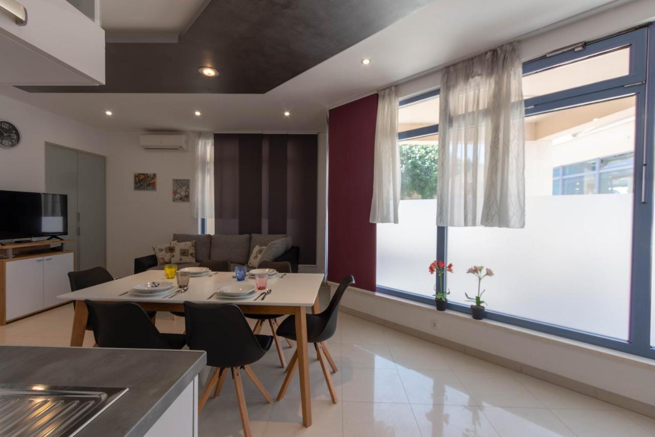 Apartman Dora โปดสตรานา ภายนอก รูปภาพ