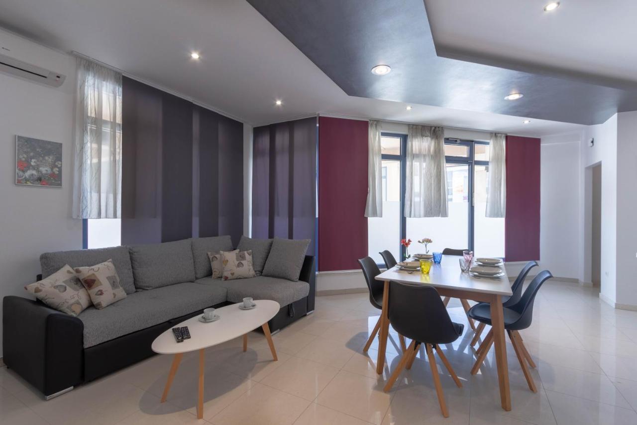 Apartman Dora โปดสตรานา ภายนอก รูปภาพ