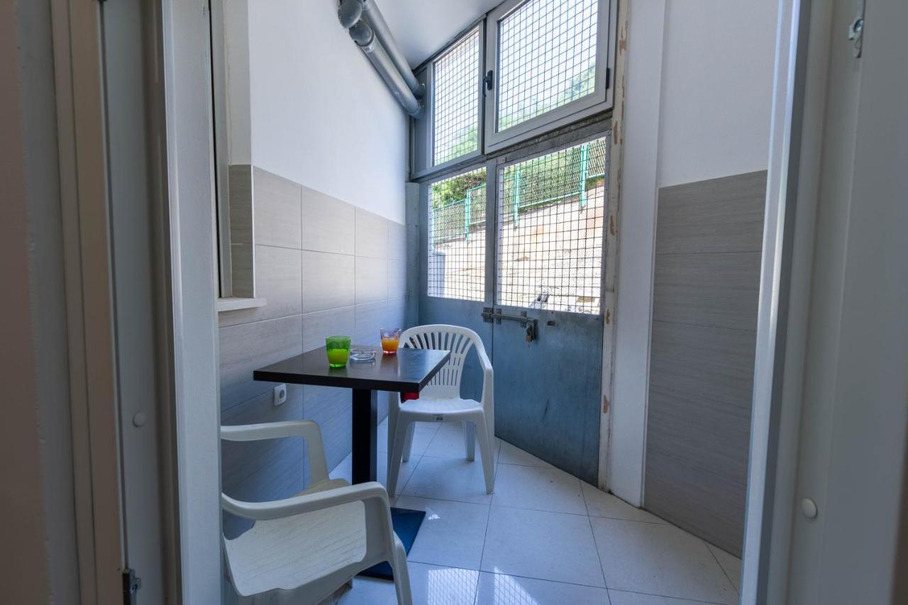 Apartman Dora โปดสตรานา ภายนอก รูปภาพ